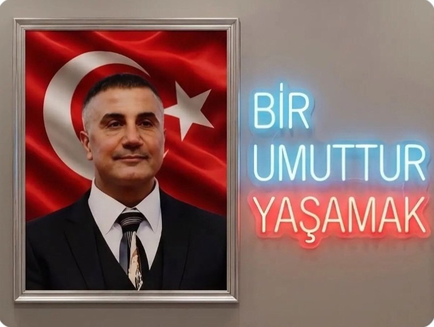Meryemb1j's tweet photo. @Cesur12246 @sedat_peker @Cesur12246 @hizirreis999 hayırlı sabahlar sedat abim beni görüyor musun bilmiyorum abim ama her yeni gün umutla uyanıyorum Meryem kardeşin çaresiz uzatıcağıñ eli  bekliyor çok yoruldum abim 3 çocuk ve yetim maaşıyla geçinmeye çalışmak çok zor abim .Allaha emanet ol https://t.co/RibK5ODdIn