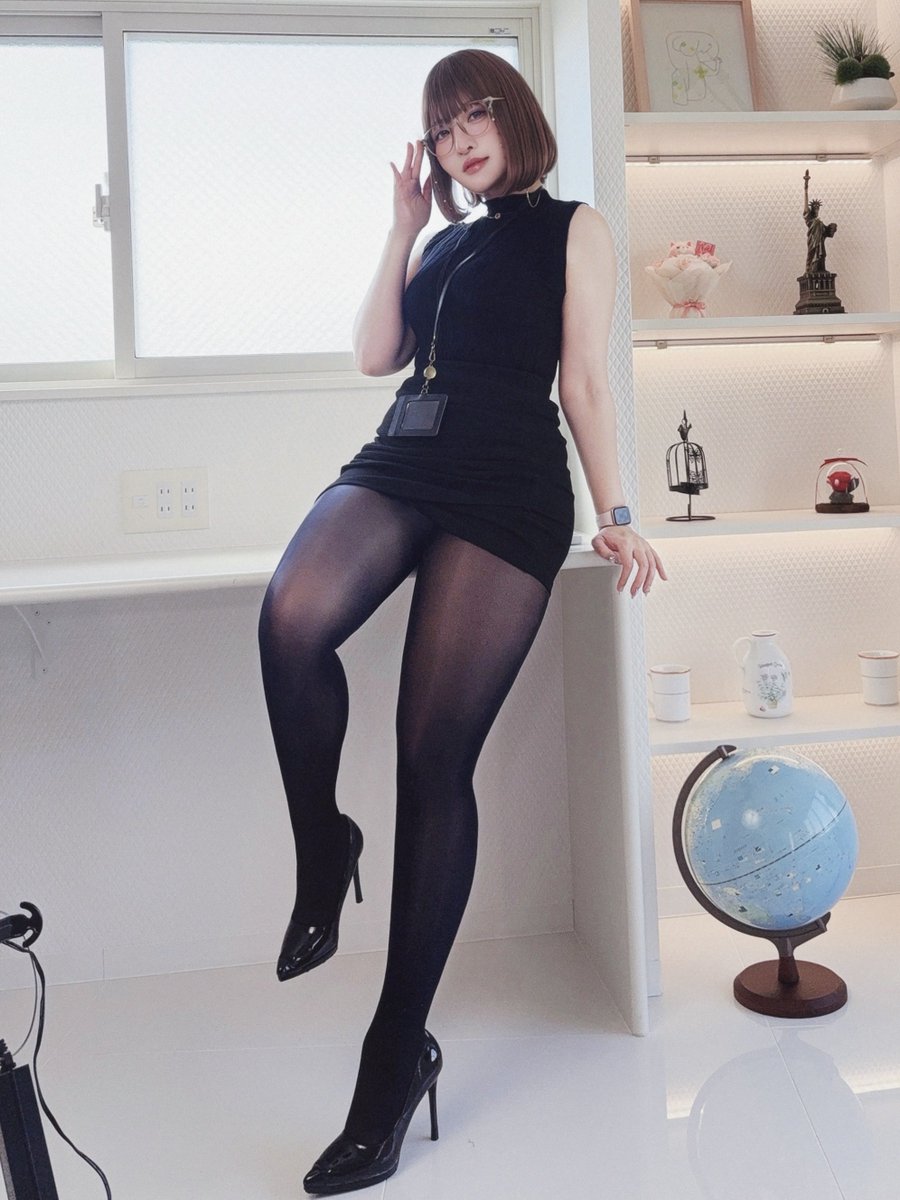 りお🤍🖤 9/27 CH45*B51-52 🍎さんのエロ画像、2026年09月03日12時50分37秒に投稿