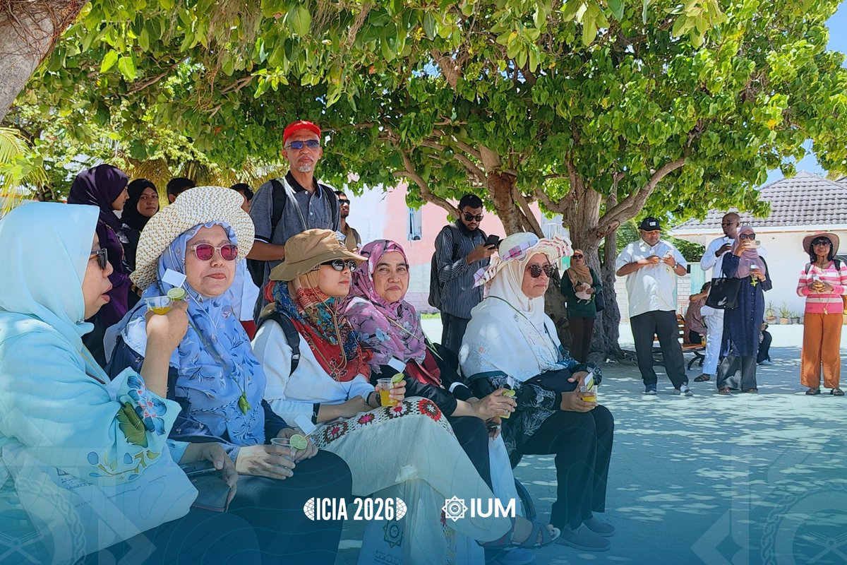 ICIAIUM's tweet photo. ICIA 2026 international delegates tour to the historical island of K. Huraa.
Photography by: Students' Union of Islamic University of Maldives
#icia26 https://t.co/ikvwB3MYse