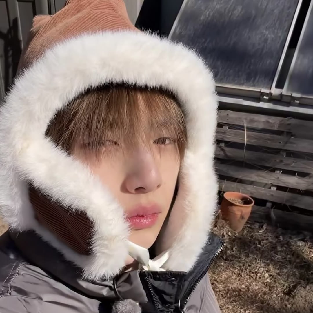 koofufy's tweet photo. jju x monchichi https://t.co/hfR5SPgiQ7
