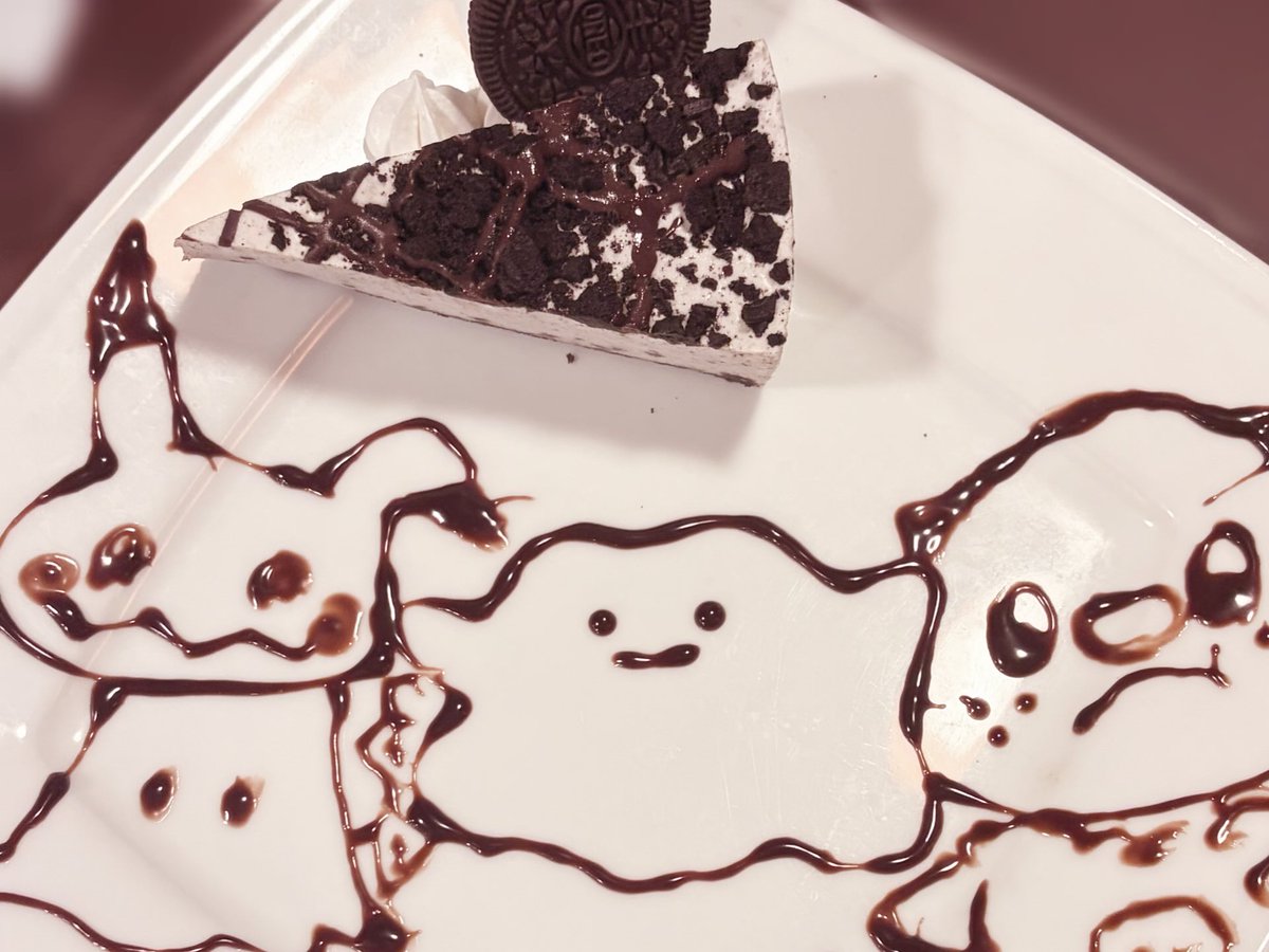 pomu_scm's tweet photo. 9月最初来てくれた救世主2人組😭オリカクケーキ初で1回目絵失敗したけど２回目は上手く描けた‼️もあちゃんポテトおすそ分けなどありがとうございます😭次なおさん生誕祭お手伝いします沢山来てくれますように💚ྀི💚ྀི https://t.co/CbuDIvI3o6
