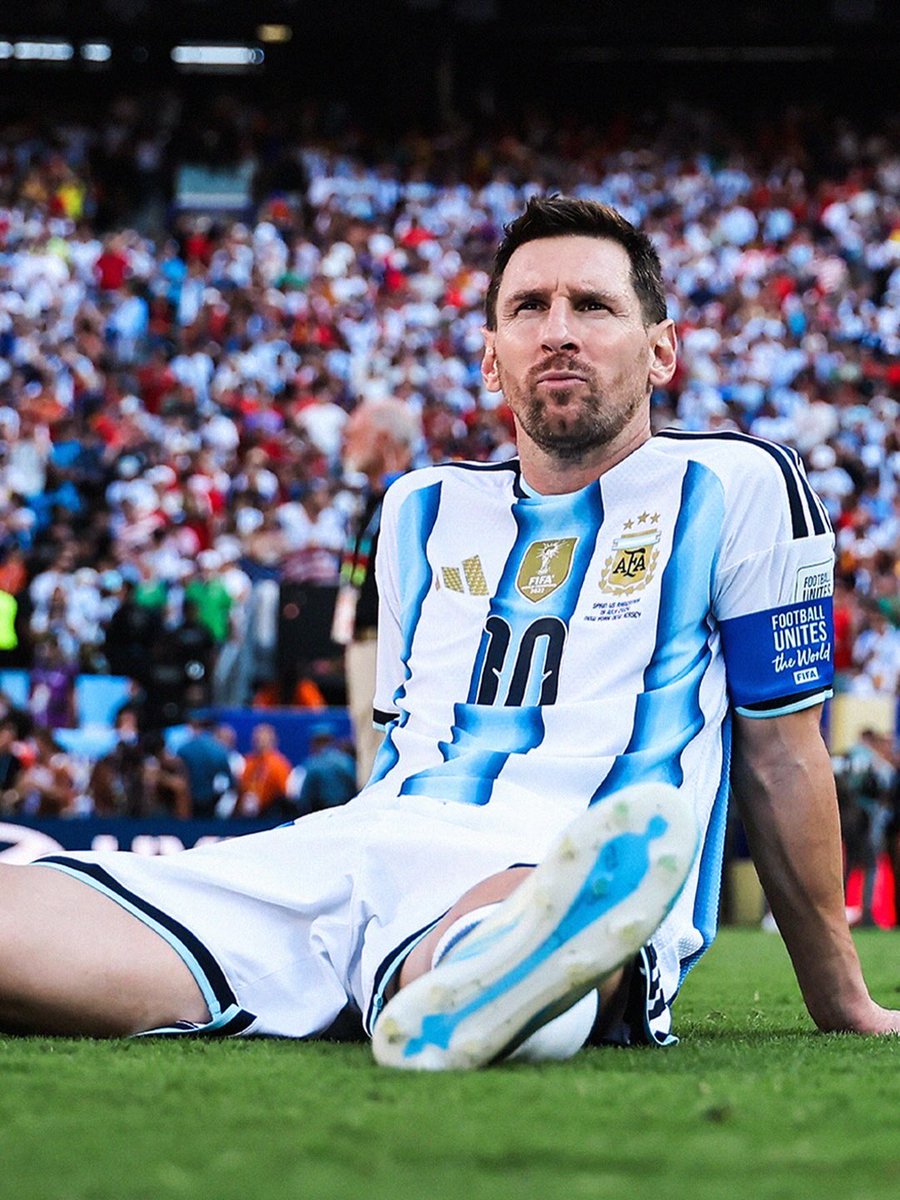 FIFAWorldCup_JP's tweet photo. 夢見る少年から世界王者へ🇦🇷🏆

#FIFAWorldCup https://t.co/82BUu8e3Gs