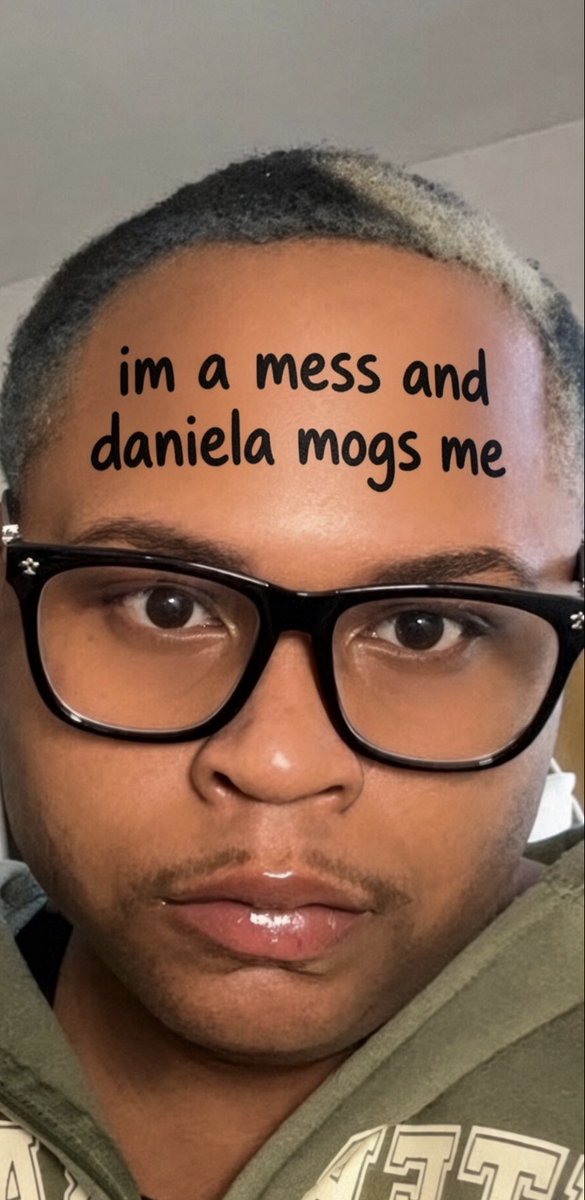 zarvixlla's tweet photo. @itsdaneighbor a mess https://t.co/lg8rOl1wUn