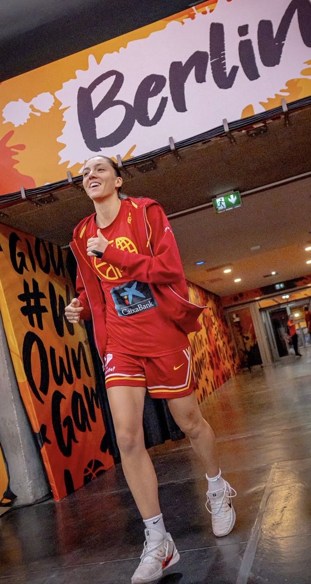 apajuice's tweet photo. As a￼ Mercury fan these are the players I’ll be watching closely during the FIBA World Cup:

Eszter Rátkai (unsigned draftee) playing for Team Hungary 🇭🇺

Lee Seul Kang (training camp 2027?) playing for Team Korea 🇰🇷

Helena Pueyo (training camp 2027?) playing for Team Spain 🇪🇸 https://t.co/unsNJUaWKE