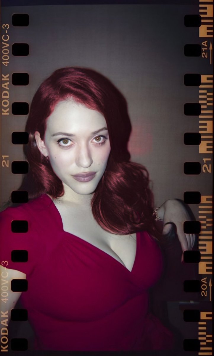 scarletflamed's tweet photo. ⠀⠀ 
hey.  (w/ rizz)
⠀⠀ https://t.co/wE7wbDyd8C