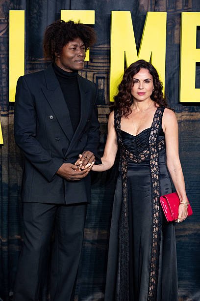 xparrillamader's tweet photo. O CASAL PODEROSO DE 2026 😍♥️✨
World Premiere of the Second Season of "The Gentlemen" - VIP Arrivals
LONDON, ENGLAND - SEPTEMBER 2: Lana Parrilla and Benjamin Clementine attend the world premiere of the second season of "The Gentlemen" at Guildhall ♥️ @LanaParrilla https://t.co/ed4AkPSJJp