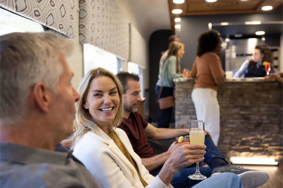 SamudioReinaldo's tweet photo. Explore the American Southwest in 2026 aboard Canyon Spirit. Choose Signature for glass-dome views and gourmet dining, or Premier for lounge access, cocktails, and outdoor viewing. Every mile reveals unforgettable canyons and red-rock vistas. https://t.co/SXPbgRGiUq