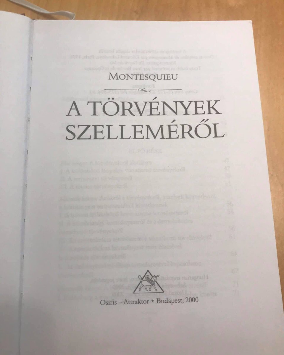 97_fergusss's tweet photo. 1000 oldal, de milyen 1000 oldal. Crillon inkább megküzdött volna Guise hercegével, mintsem meggyilkolja. D’Orte vicomte pedig megtagadta a hugenották lemészárlását: „Hóhért egyet sem találtam. https://t.co/xNXCZrrchD