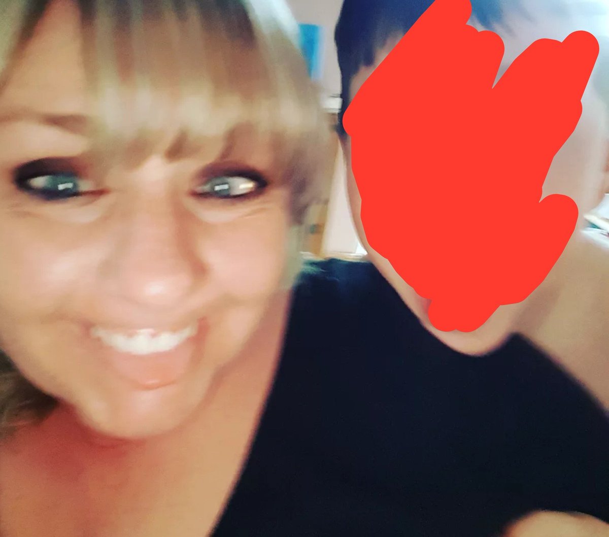 vickypbbw's tweet photo. Funny faces with the boy lol. 

#mumuk #ukmum #lol #ukmom #funnyass #bbwmother #uk #dumbface #easymm https://t.co/diadPtbNUD