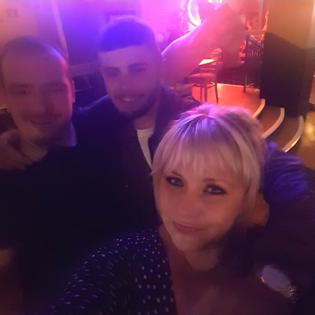 vickypbbw's tweet photo. Morning vs night lol on friday. Kid went their dads and other son at creamfields went on a lonely night out and bumbed into these 2 lads lol oh do the youngens know how party lol!! 
#uk #ukbbw #lol #milff #lol #ukmum #uk #nightoutmilf #clubbingmum #ukclubbing #ukpublic https://t.co/Cux1phtArk