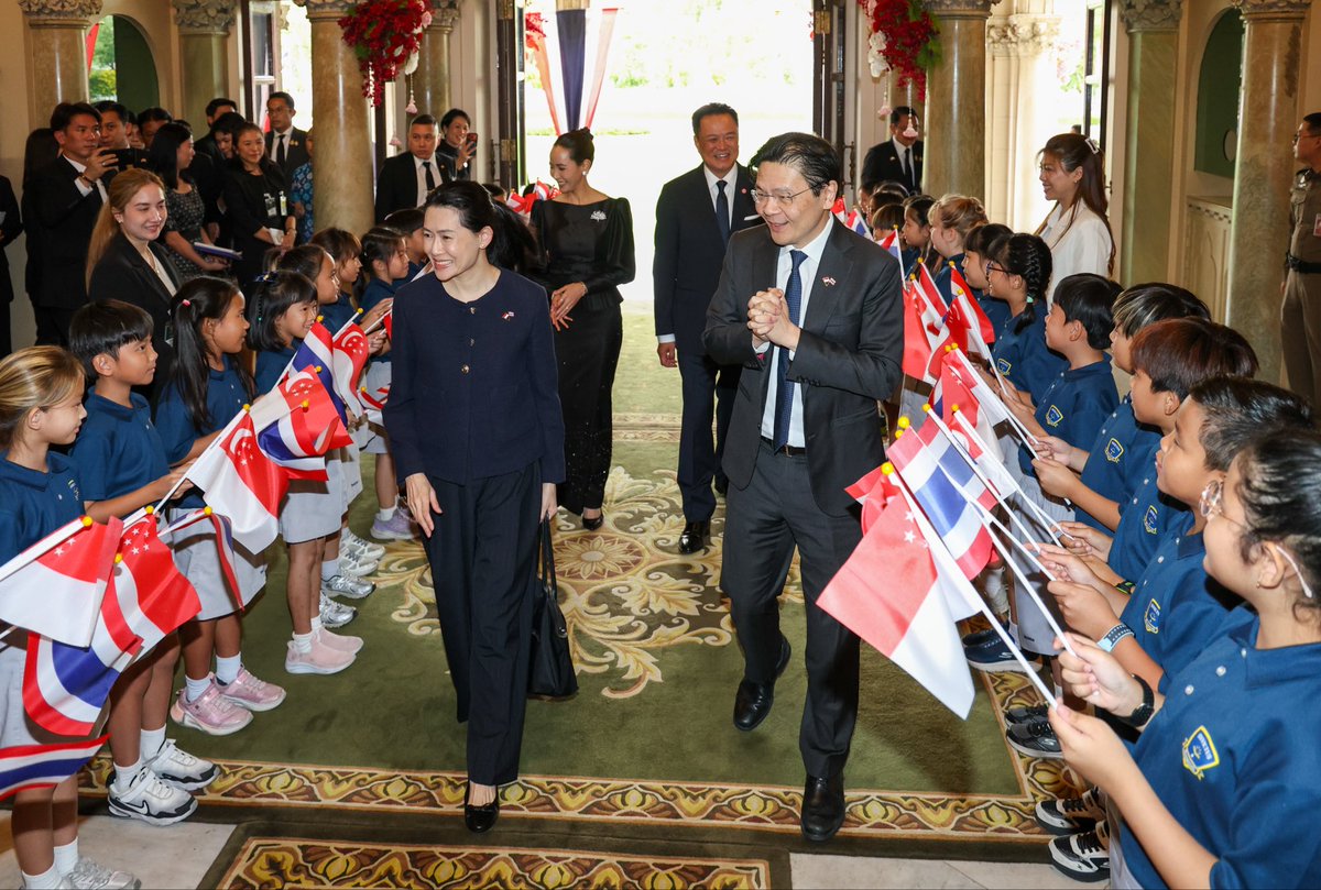 LawrenceWongST's tweet photo. Concluded my first Singapore-Thailand Leaders’ Retreat with PM Anutin. I deeply appreciate his friendship and warm hospitality. https://t.co/SXtAcwzo3P