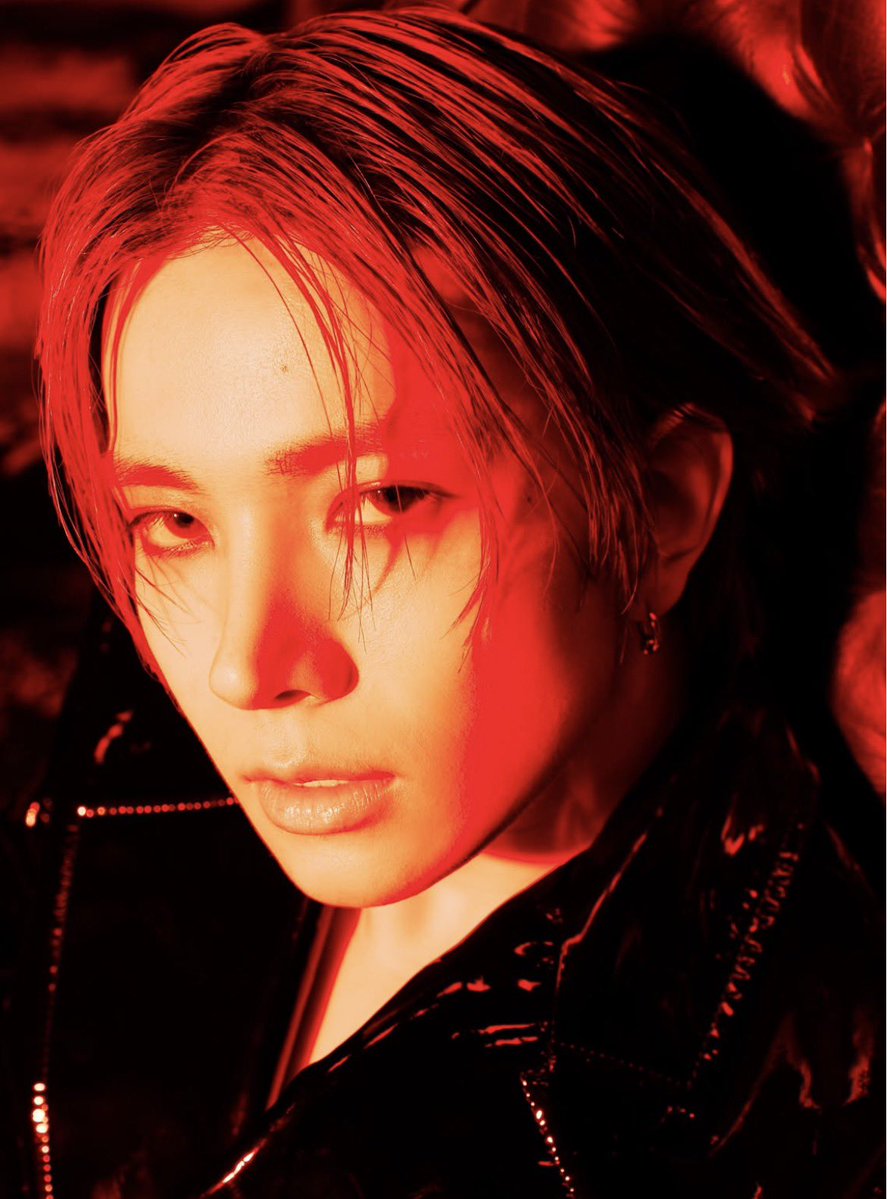722EVN's tweet photo. the face of someone who broke the motherometre hours later w his concept pics https://t.co/TXR4T5Uezx