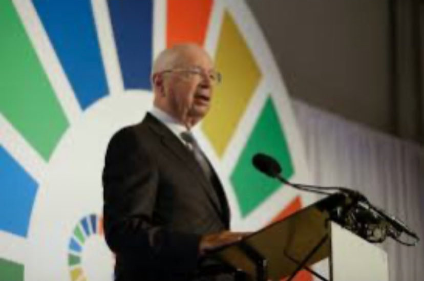 ChantalStadelm1's tweet photo. #Transhumanismus
Der Anfang dieses Verbrechens
Krieg gegen die Menschheit
#Coronaimpfungen #Wissenschaftbetrug
des Corona - Hoaxes
des politisch /medialen Netzwerkes von Klaus Schwab
Bücherverbrennung
Zensur werden weiter zunehmen
@RealWsiegrist https://t.co/OslVfNkuoP https://t.co/tsMTUnxo6k