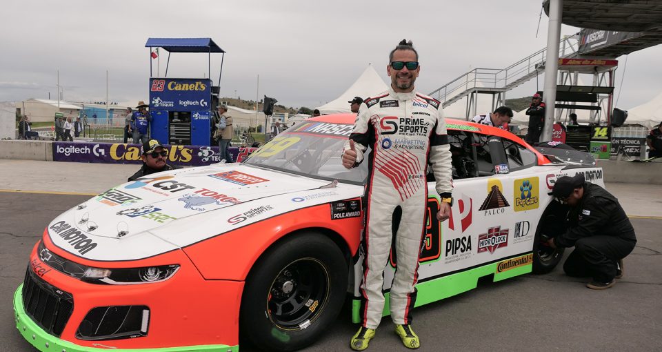 NASCARMex's tweet photo. Buscará Germán Quiroga Reivindicarse con victoria en Monterrey.
Nota 📰 https://t.co/b2IWFD5tRs
#NASCAR #NASCARMx #NASCARMty #Monterrey120 #ElChase https://t.co/emErXPYJn2
