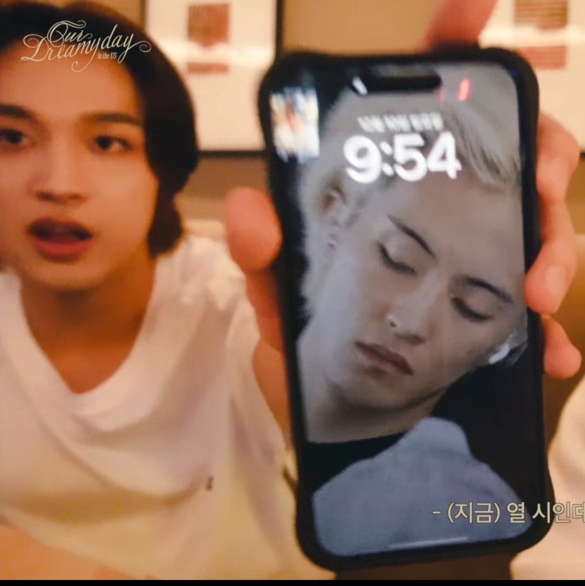 haemarksyou's tweet photo. Then                                               Now https://t.co/Tt0u9TwJzF