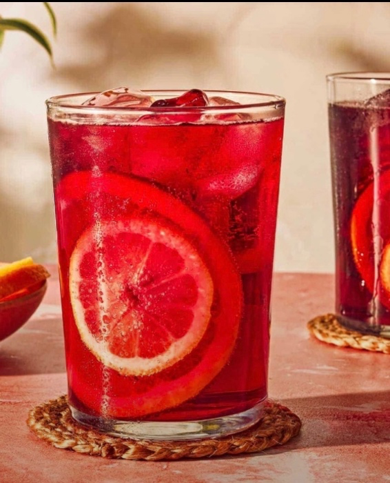 SangriaReserve's tweet photo. I just received Summer cocktails from jk1222 via Throne. Thank you! https://t.co/Ayz6IbrpJE #Wishlist #throne https://t.co/MKiYjiHem4