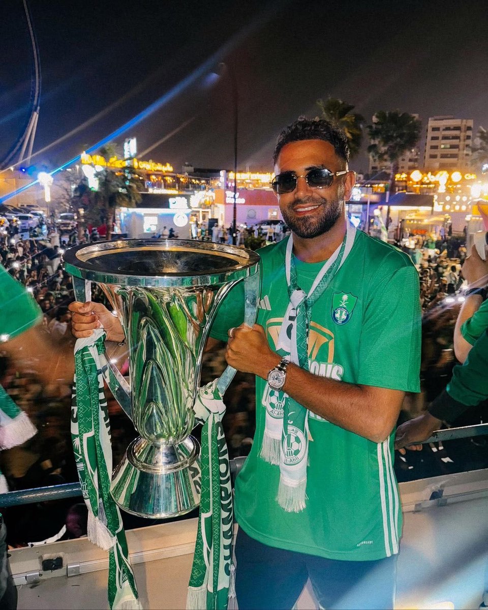 TrmzyM's tweet photo. عودته تعني عودة الحياة اللاهلي💔💚
@Mahrez22 

مرحبا بيك في قلعة الملوك @ALAHLI_FC 

اعطونا رأيكم ياملوك 🎙️

مع✔️
او
ضد❌ https://t.co/bRJZ9UcrVO