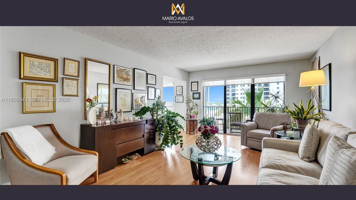 Mario_Avalos__'s tweet photo. SOLD!

1201 S Ocean Dr Apt 609S, Hollywood, FL 33019

Thinking of selling or renting out your property?
Call text Mario Avalos (305) 305-1535
Check out our 150+ Google reviews! https://t.co/e5AhUzslD6