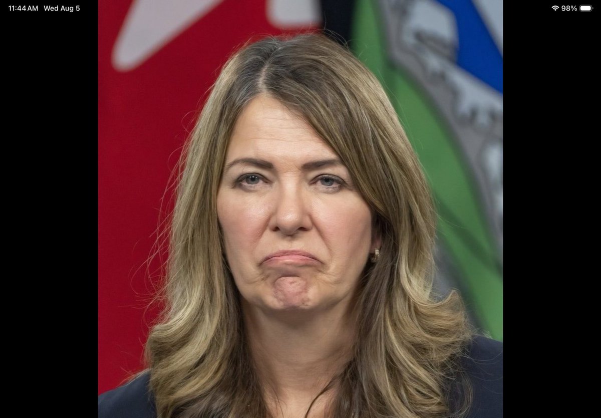 SpeakUp407's tweet photo. https://t.co/Z11yWTBDAi
Danielle Smith is conducting a campaign to move Alberta into the political sphere of MAGAmerica. She isn’t even working covertly 
b/c it seems no one can stop her.
#Traitor https://t.co/XRze3pQObP