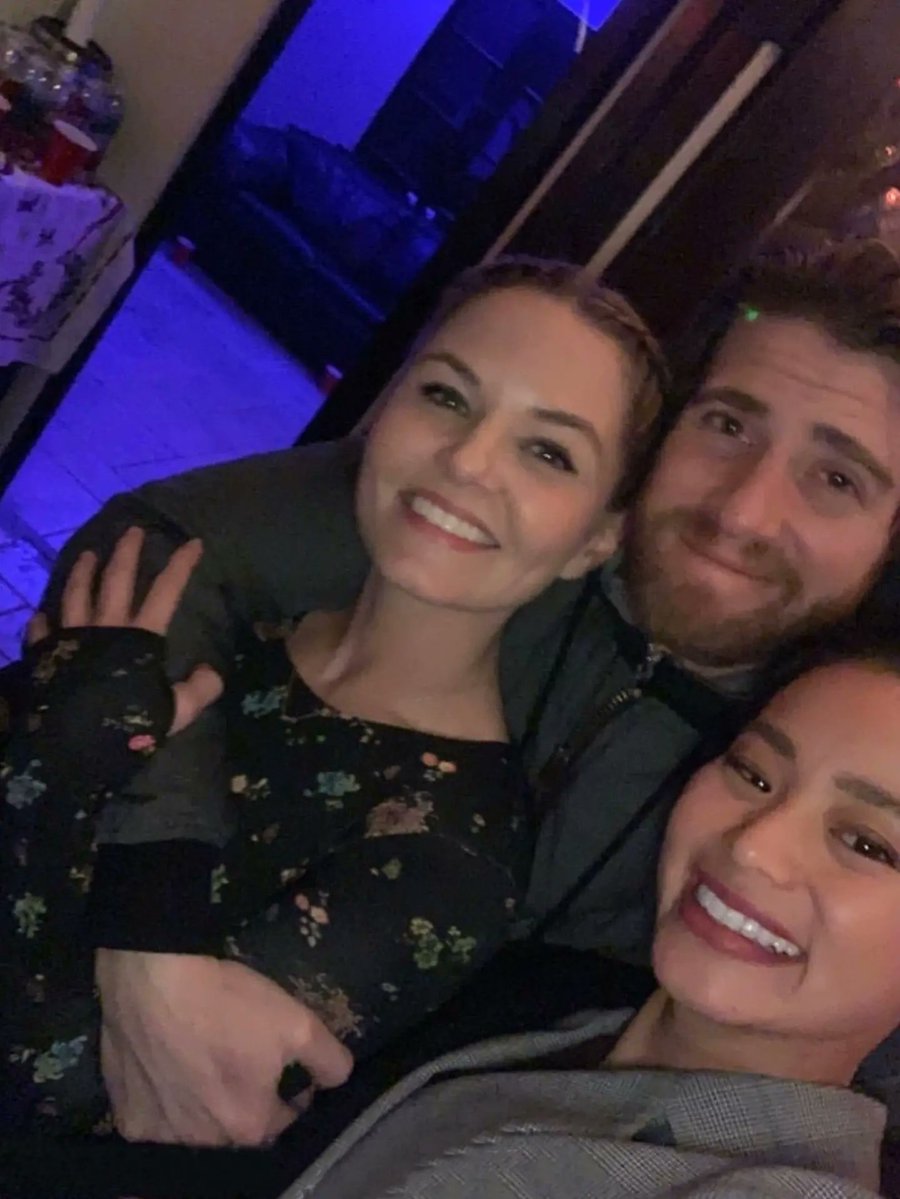 Jaym241's tweet photo. Jennifer Morrison celebrates New Year’s Eve with friends Jamie Chung, Bryan Greenberg and Ashlee Levinson on January 1, 2019. Credit: JMo and Jamie Instagram Stories. https://t.co/vobhHxkay0