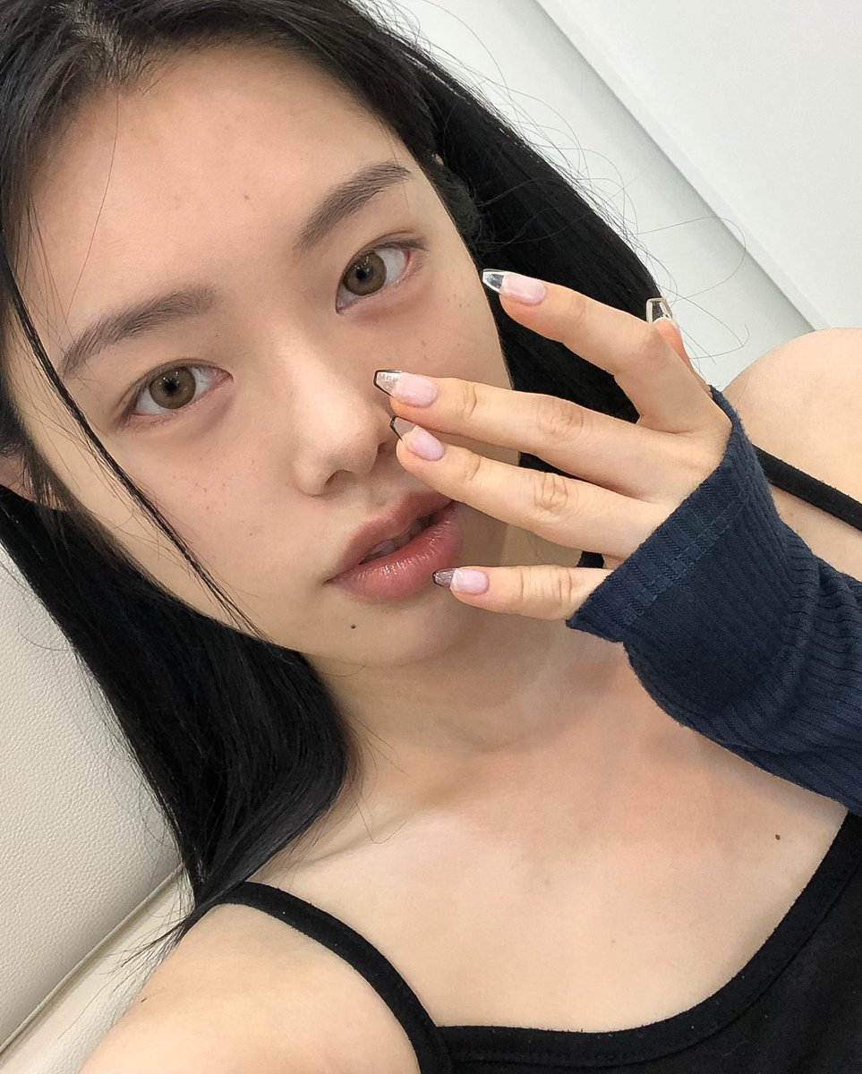 juanherrera281's tweet photo. タイムマシンがあったら、過去と未来どっちに行く？ 🥰
csWun https://t.co/zB1MYBPFsV