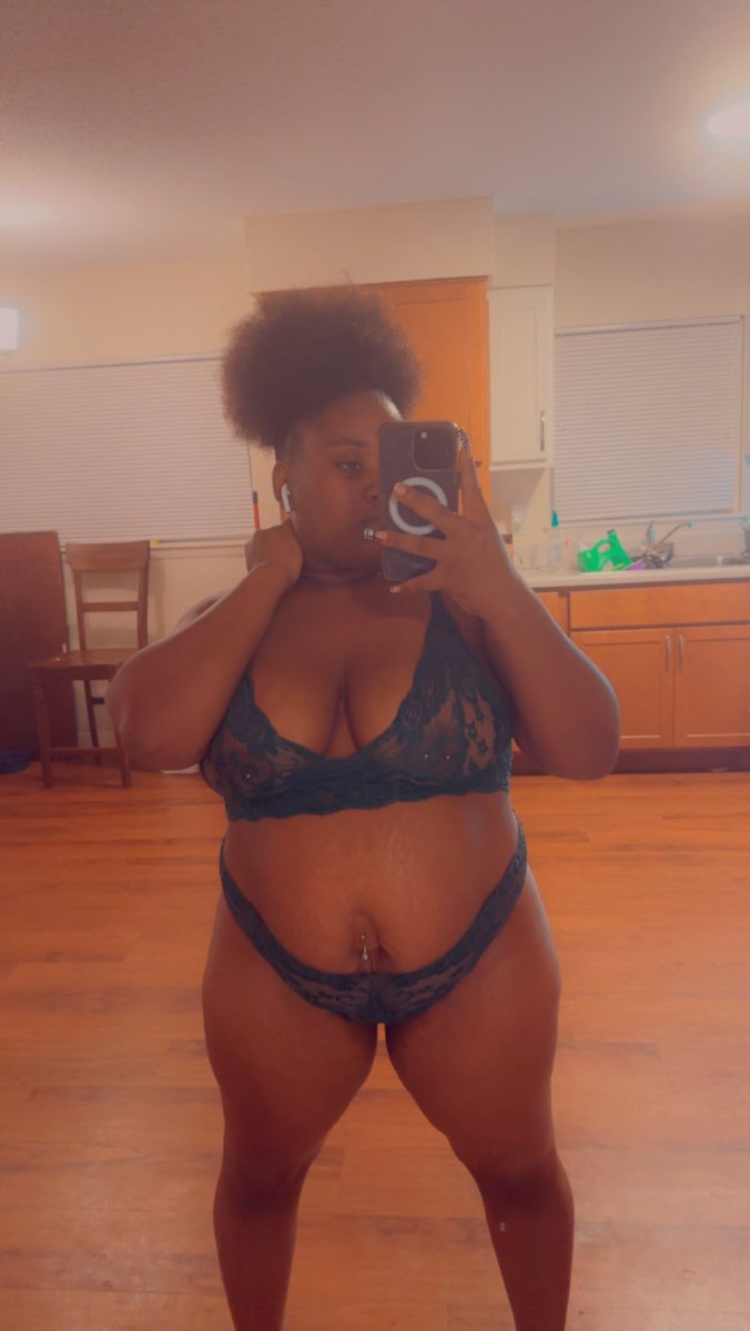 _Pussysogood_'s tweet photo. https://t.co/WxY3TzLgdz