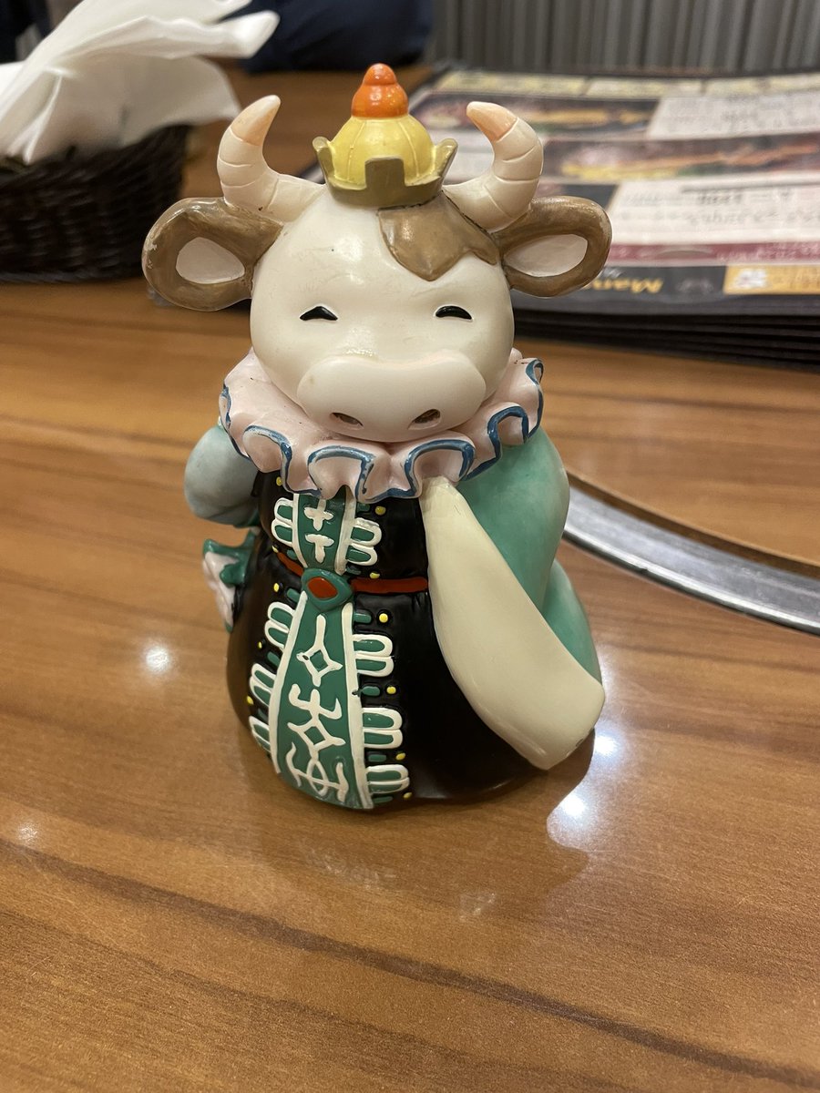 teru_ae86's tweet photo. 弟の誕生日前に仕事早く終わったから家族に万世奢って来た✌️珍しく https://t.co/StcFFbsnsr