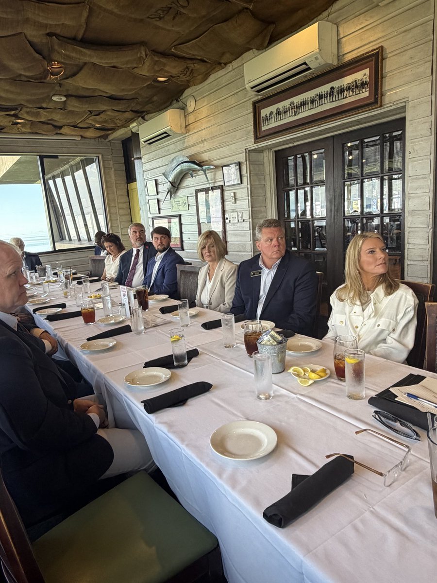 SSA_Supers's tweet photo. Great meeting today in Mobile AL with SSA District 1 superintendents. https://t.co/KAkQNoGUiv