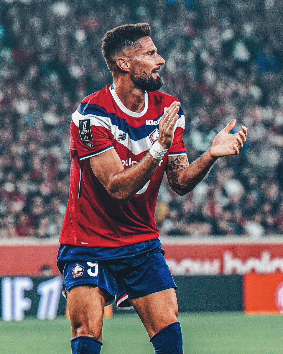 Mazultala2030's tweet photo. Lille manager Davide Ancelotti is expecting synergy between Ueda Ayase, signed from Feyenoord, and Olivier Giroud.

“Ueda Ayase is a striker. Looking at the goals he has scored so far and the very high-level matches he has played for the Japan national team, there is no doubt about his ability.

Speaking of player type, I think he is a very powerful player. He is very strong inside the penalty box, extremely good in the air, and very intelligent. 

Defensively, he is a player who applies high-intensity pressing.He is a complete striker, and he can complement Olivier Giroud well. 

It is also possible for the two players to play together. I think he is a player who will bring a lot to the team. 

Combining the different characteristics of the two players will give me a lot of options to utilize.”

#上田綺世 #LOSCLille