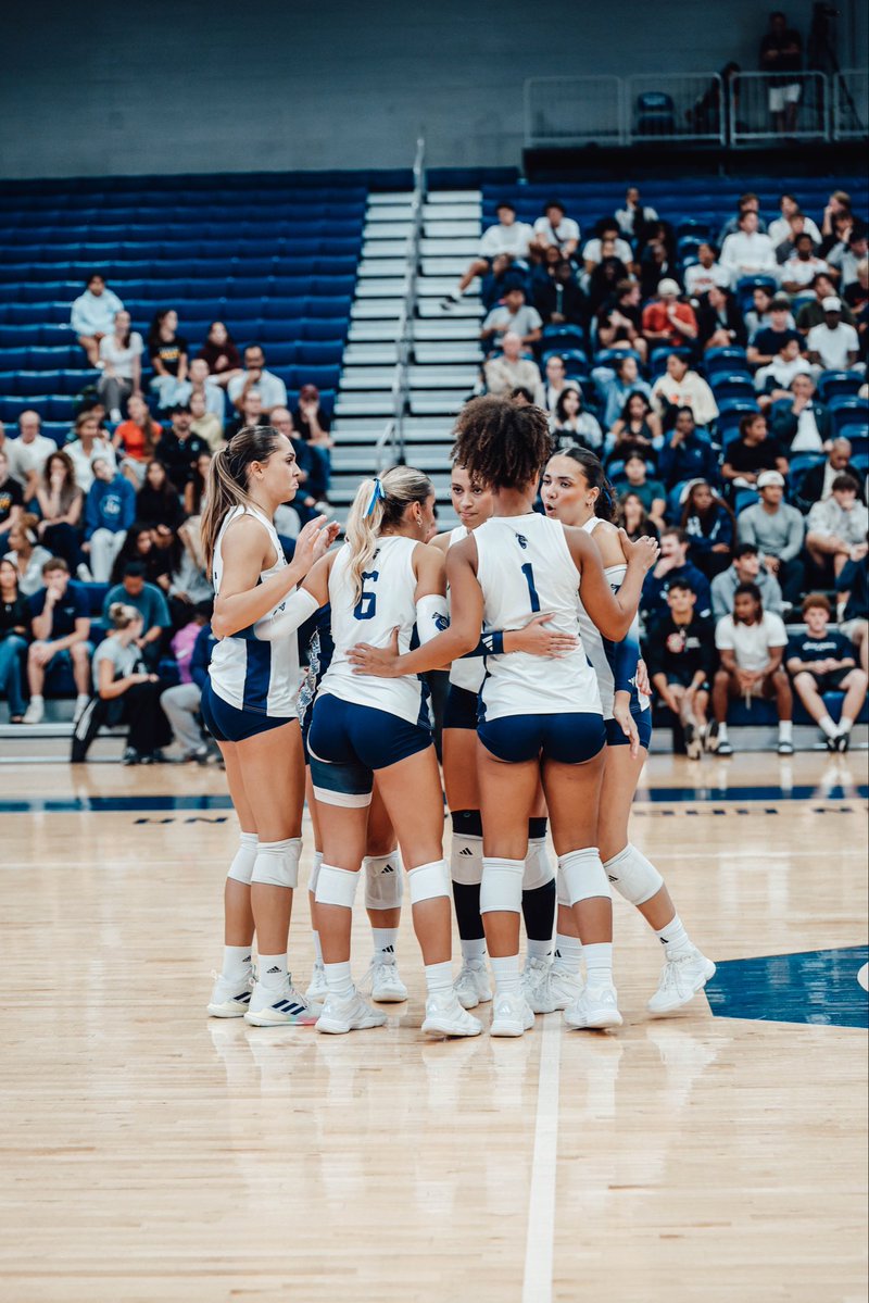 PeacocksVB tweet picture