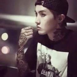 j_dionnee's tweet photo. BTS getting all these real tattoos now but there was once a time🚬… #rememberyourroots https://t.co/37gw7ZfGHJ