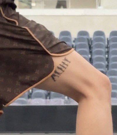vjungist's tweet photo. two members officially have us permanently tatted on their bodies. nobody loves their fans more than bts☹️ https://t.co/2tUSKUVwe6