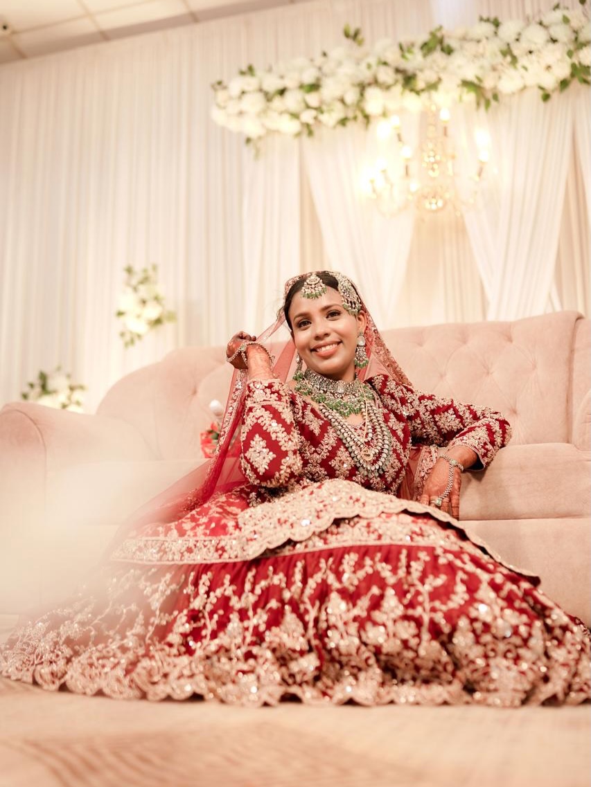 sabahussein1's tweet photo. Creating timeless bridal moments. https://t.co/agh7bCfNI0
