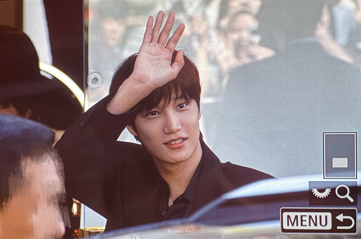 EluneKai's tweet photo. 260903 

YSL

#카이 #KAI https://t.co/pVTXZuTVTb