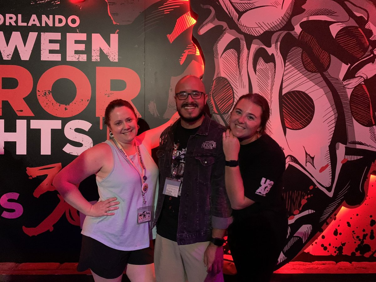 RushofFearPod's tweet photo. https://t.co/PqLo9TWOzO 🤟🏼💜 https://t.co/WeRf9uQc3v