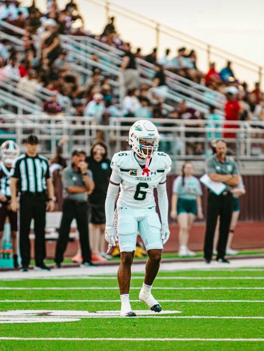 Melissa37080903's tweet photo. Congratulations son!!! @brayblessed
He received The Hachie Factor of the week 🏆 from game 1 Waxahachie Indians vs. Ennis Lions. Keep grinding son! We always will be proud of you.❤️ @NDNFootball
#NewHach #6ix #Hachie https://t.co/mENWfbP9Nm