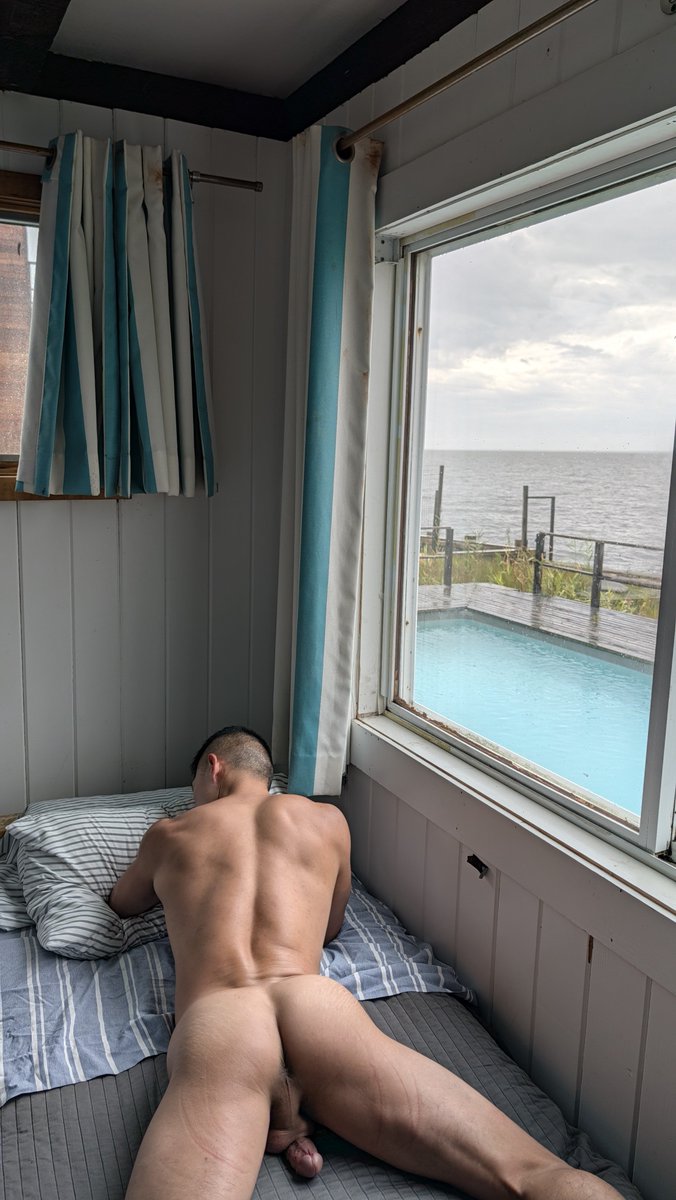 hornylondonlads's tweet photo. It's raining outside; what shall we do? https://t.co/UxUEmXWxDM