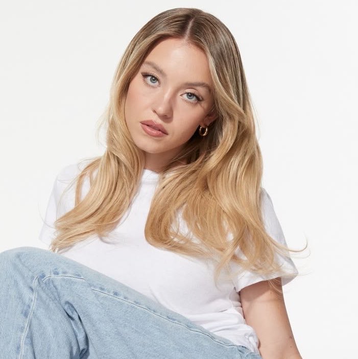 XmensBrasil's tweet photo. MAGAVILHOSA! Sydney Sweeney estaria em negociações para um grande papel em “X-MEN”. https://t.co/Uk6dZcUQBR