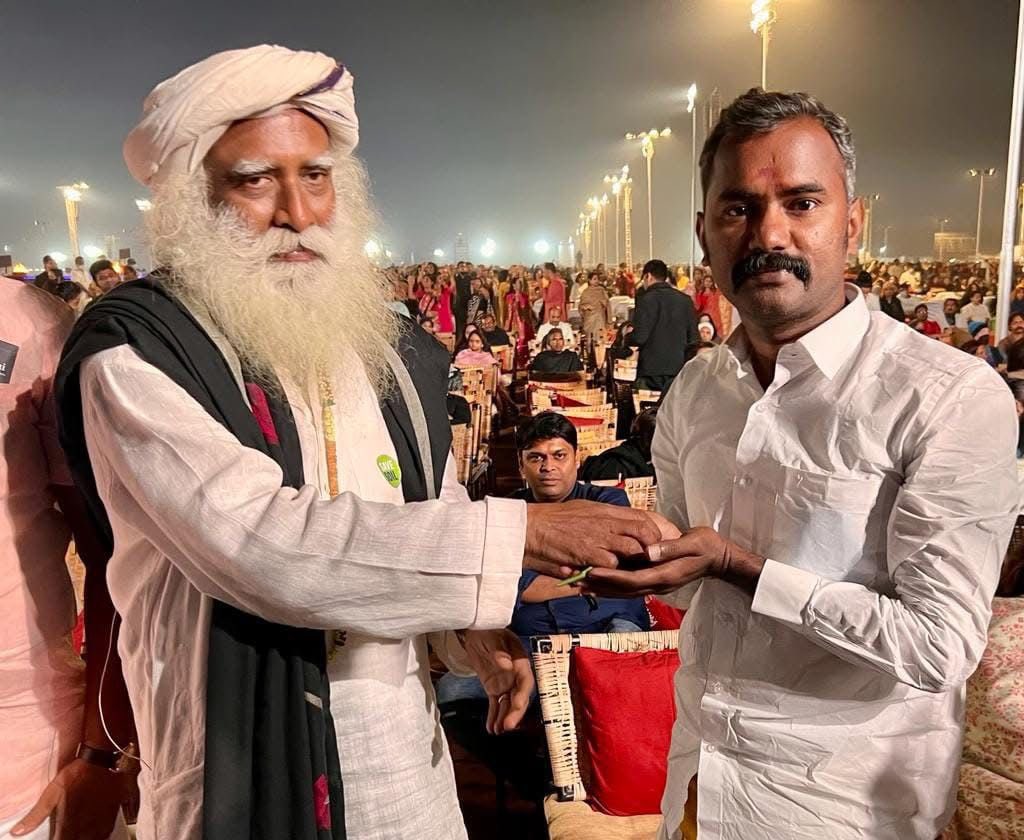 asuvathaman's tweet photo. Hearty birthday wishes to 
Sadhguru Shri @SadhguruJV, founder of the Isha Foundation, who has been creating a spiritual connect and spreading spiritual awareness across the world.

On this special occasion, I pray to the Almighty for his good health, long life, and continued strength to inspire and guide people towards a more conscious and spiritually enriched life.

#HappyBirthdaySadhguru #Sadhguru #IshaFoundation #Spirituality #Consciousness