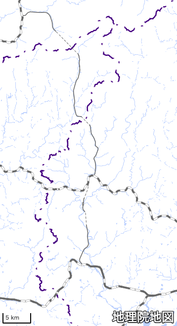union__map's tweet photo. ここはどこでしょうか。

地形図クイズ141
この JR以外の鉄道 はどこでしょう

前回のこたえは、
広島空港（広島県）です。

＃地形図クイズ　＃地図クイズ https://t.co/XPtsE9hmIm