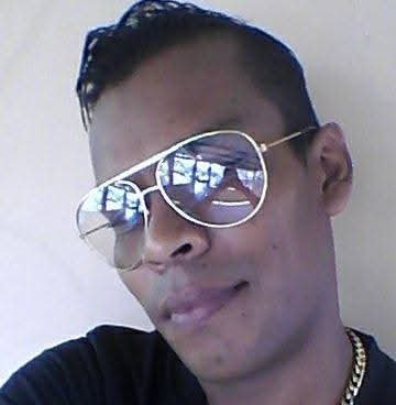 Deejaynuno30's tweet photo. Una leve https://t.co/Fjp1TCHDAv