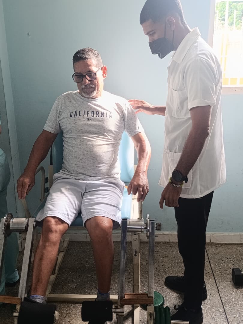 cubacooperaven's tweet photo. Desde Portuguesa, evaluamos la transformación junto a Boris Díaz, Juan Luis Blanco y la Lic. Danays Pérez. Además, avanzamos en la atención: Lic. Orlando Valdés (CDI Turén), Lic. Lauradis Muñoz (SRI El Progreso), Lic. Yasiel Vicente (SRI Villa Araure), Dr. Diosbelis Fuente 
#Cuba https://t.co/DdEK27oUX2