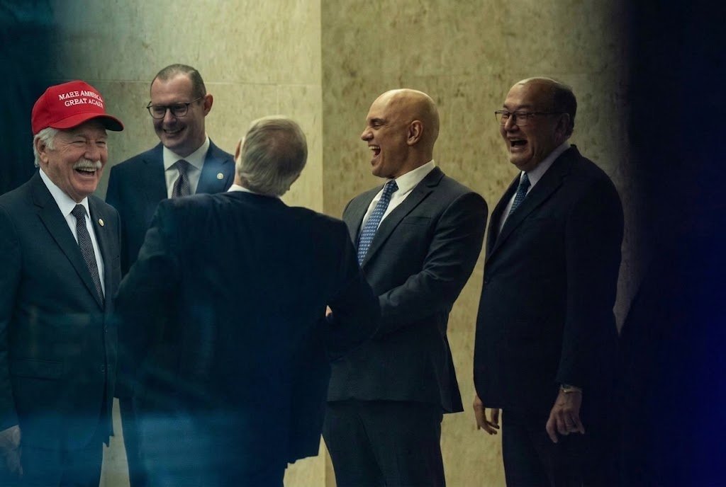 JoaquinEterno's tweet photo. Estávamos rindo da cara de vocês... https://t.co/eVAQwKgVzY