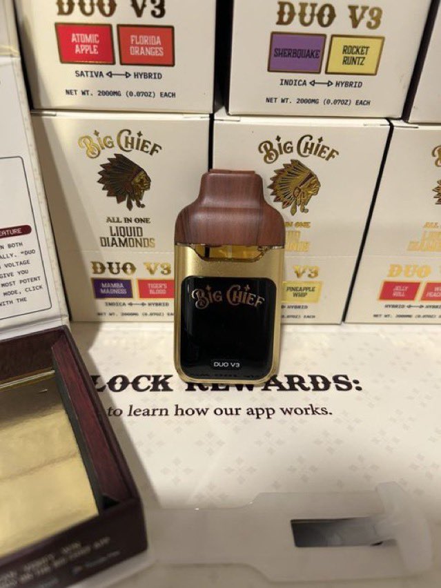 jaydplug1's tweet photo. NEW BIG CHEIF 2GS ‼️
NEW HARDWARE
NEW FLAVORS 
NEW PACKAGING

#weed #drugtwt #caliweed #Kissimmee #Miami #Dfw #fortworth #Poinciana #nsfwtwt 
 #texas #Sanantonio #Austin #dallas  #htx #CannabisCommunity #needaplug #coke #percs #psychedelic #satx #Atx https://t.co/eF7aXWSuwE