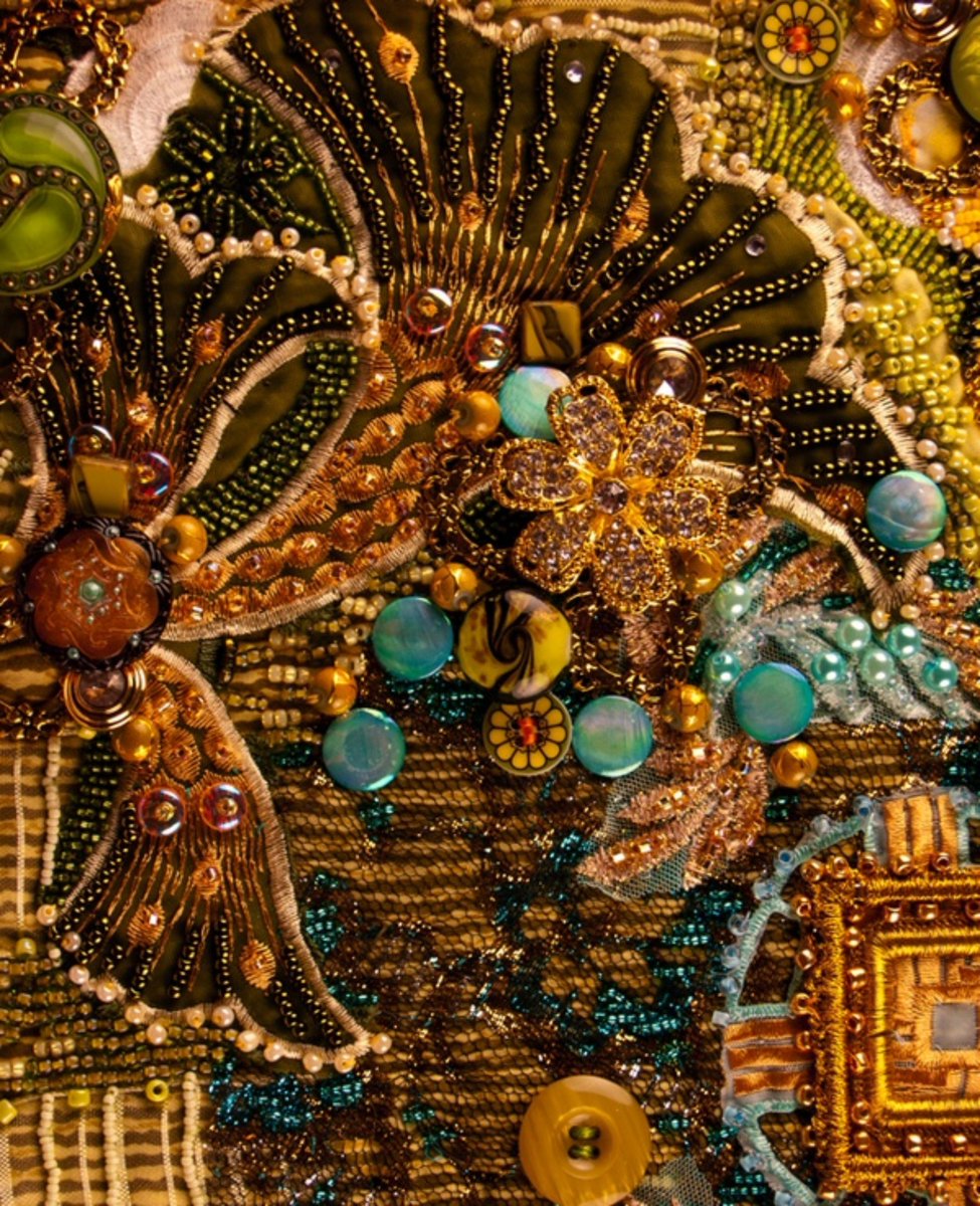 archive09_jpeg's tweet photo. Haute Couture Bead Embroidery art. https://t.co/tcRQvgABb8