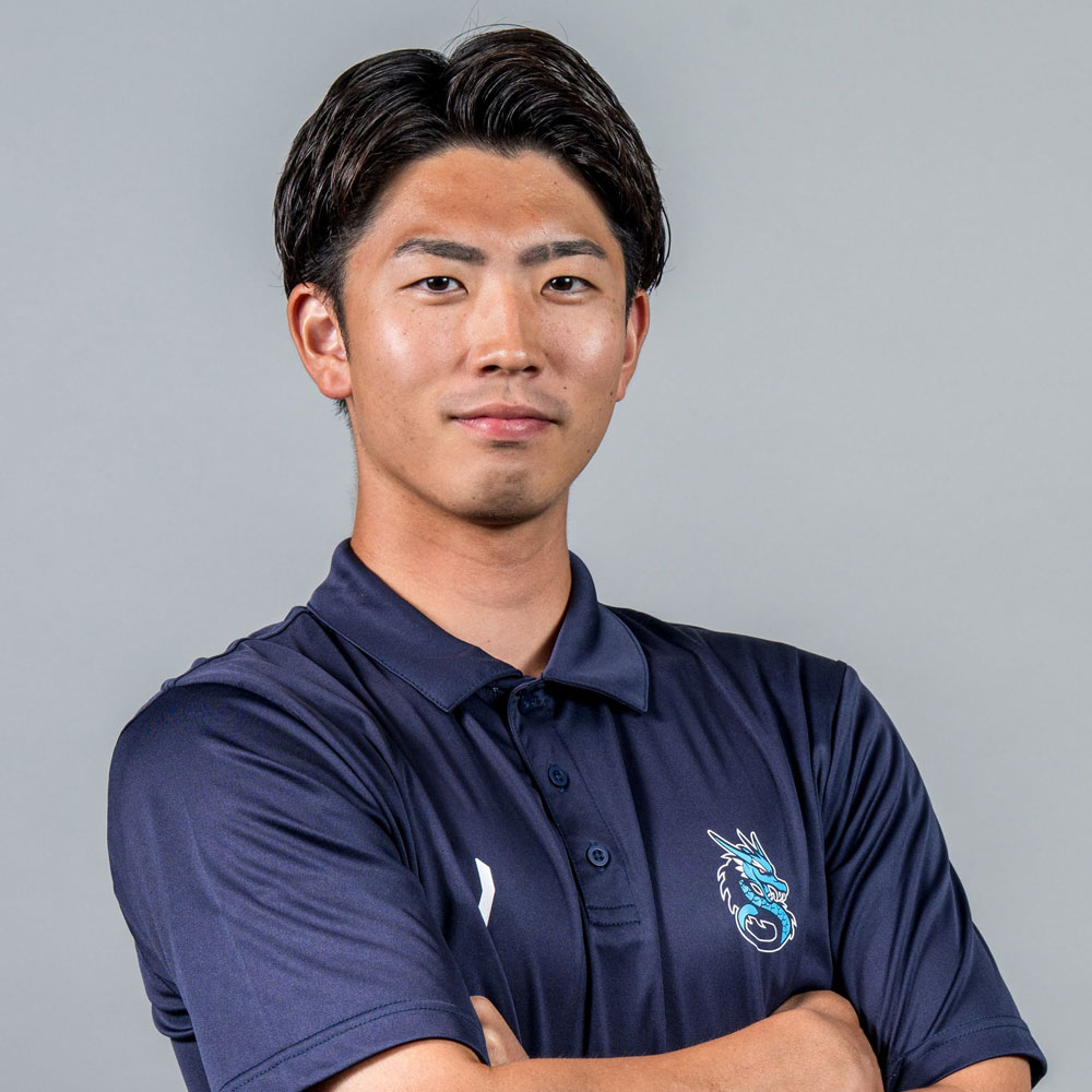 XHL_ICEHOCKEY's tweet photo. ＼🏒 XHL選手アンケート／

今回ピックアップする選手はこちら！✨

【滋賀ブルーライズ IHC】渡辺 将慶（ワタナベ マサミチ）選手
背番号：17
ポジション：FW

Q. ファンに呼んでほしいニックネームは？
💬「まさみち」

Q. 今シーズンにかける意気込みと、ファンのみなさんへのメッセージをお願いします！
💬今年点決めます。
セレブレーション見ててください！

渡辺選手への応援メッセージも、ぜひリプライでお寄せください📣

#XHL #東京ワイルズ #名古屋オルクス #滋賀ブルーライズIHC #北海道グルス #アイスホッケー #選手アンケート