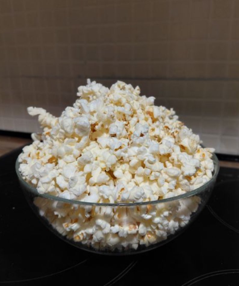 iamsadness91's tweet photo. Popcorn
Or
Mints https://t.co/m1rZg477AP