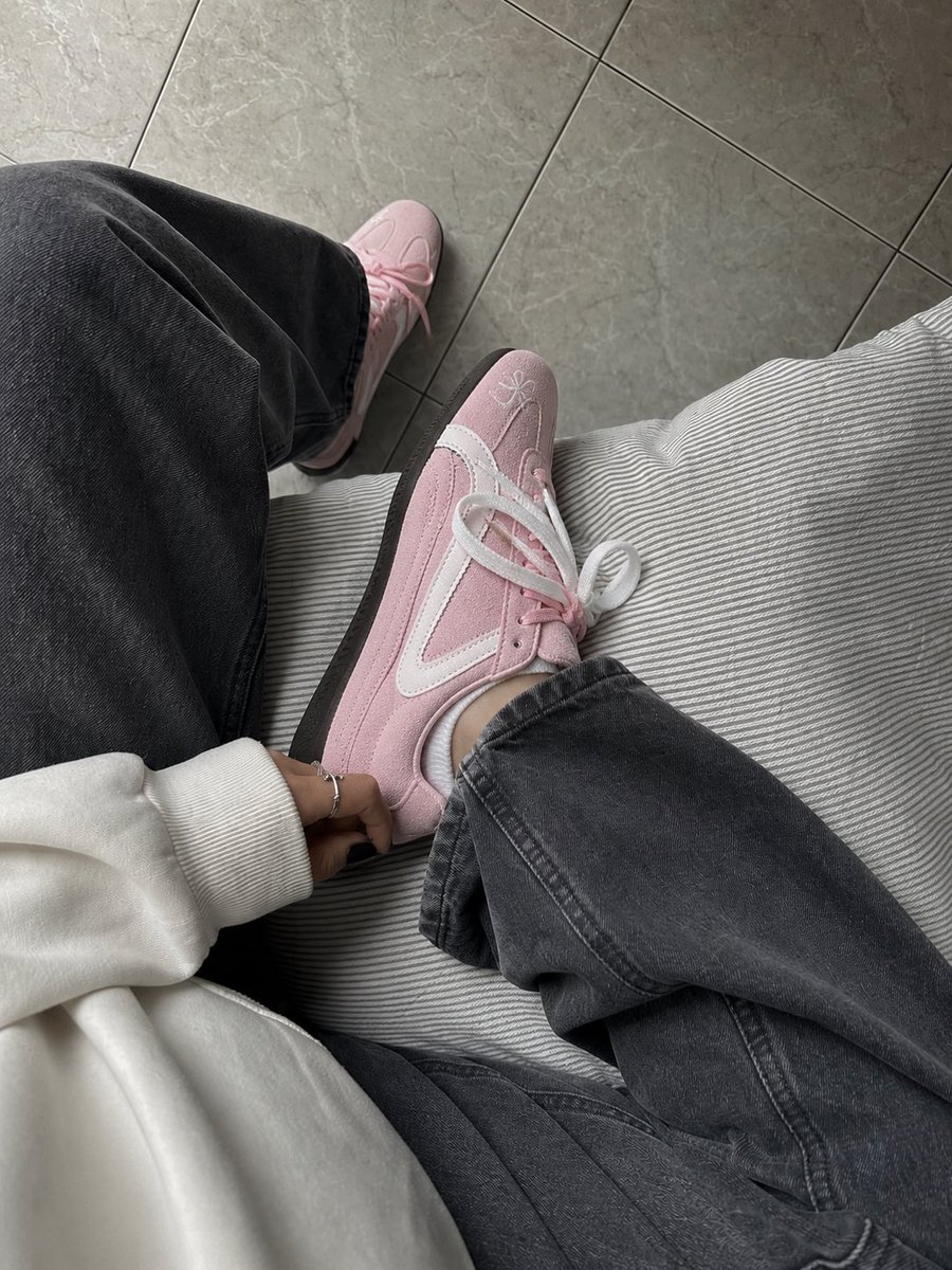 firdsnzlaa's tweet photo. 👉🏻 sneakers sangwoon PVN
https://t.co/jwwtvHXSHd
👉🏻 sepatu running NB
https://t.co/01T3xK9ZJK
👉🏻 sepatu balleries daily
https://t.co/S36YEUAeFy
👉🏻 sneakers ballerina
https://t.co/QlXtQMFt8Q https://t.co/NRPuuy66th