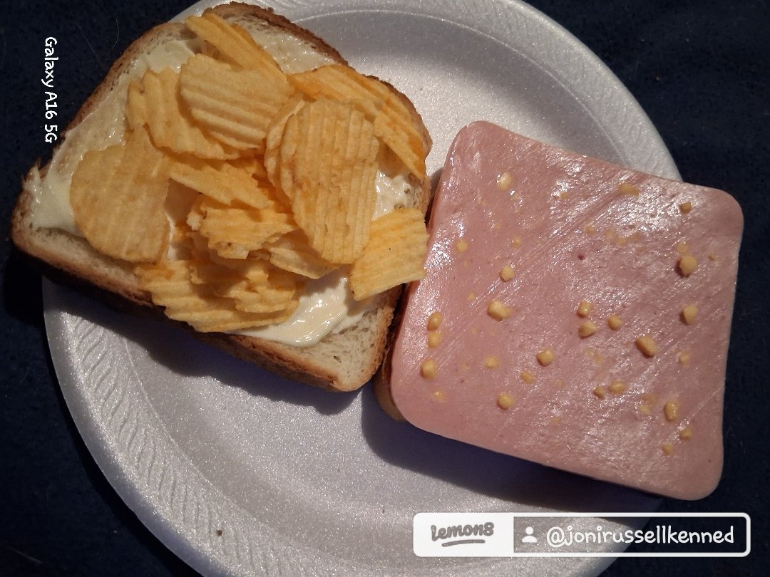 joni_kennedy's tweet photo. Lunch #foodie #food #foodaddict #yum #delicious #homecooked #foodaholic #foodporn #foodgasm #foodstagram #instafood #foodphoto #foodblogger https://t.co/uLsR4JpoqB