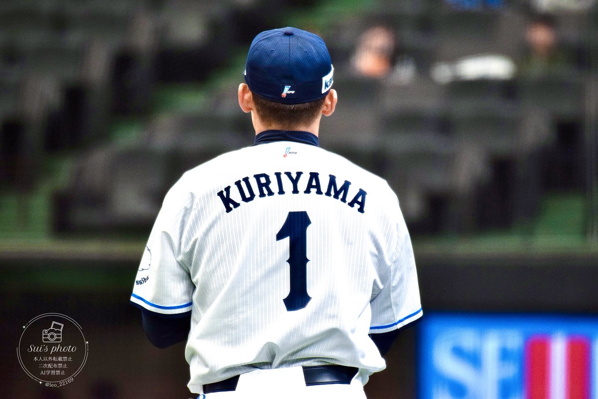 leo_22169's tweet photo. お誕生日おめでとうございます
私の幼少の砌からずっと最前線で戦ってきた選手が引退されるのはやはり寂しいものです
改めての生涯ライオンズ宣言、本当に本当に嬉しかった
第2の人生にも幸多からんことを！ https://t.co/Ix7vPWLV3g
